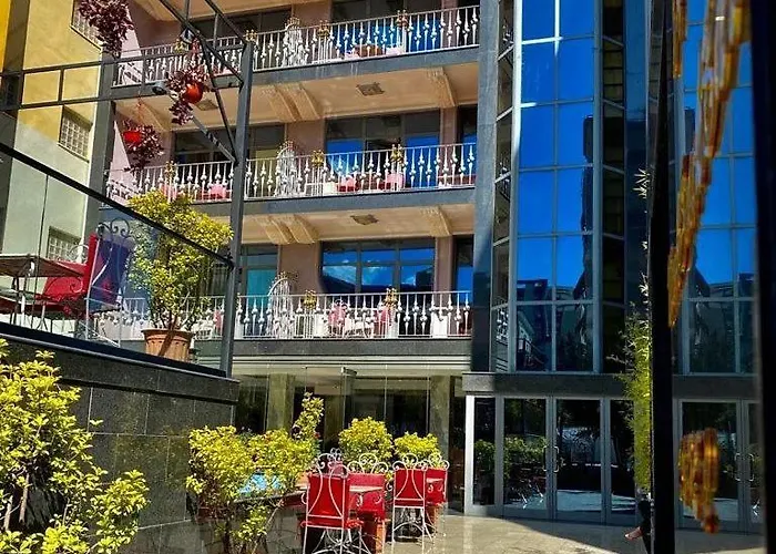 Hotel Elysee