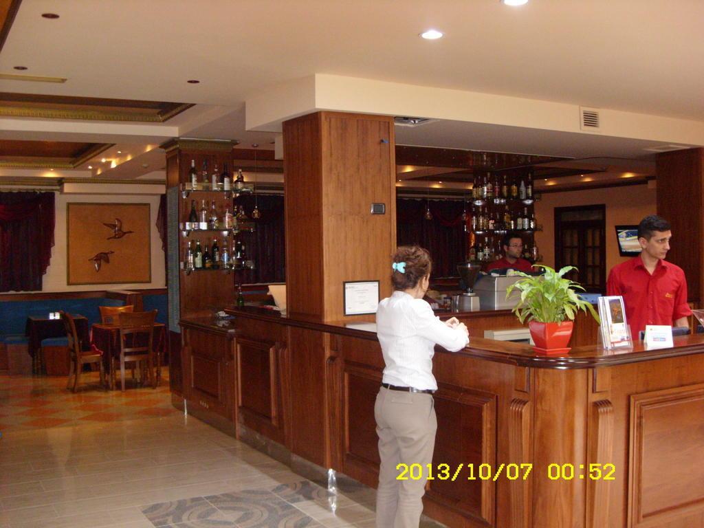 Elysee Hotel