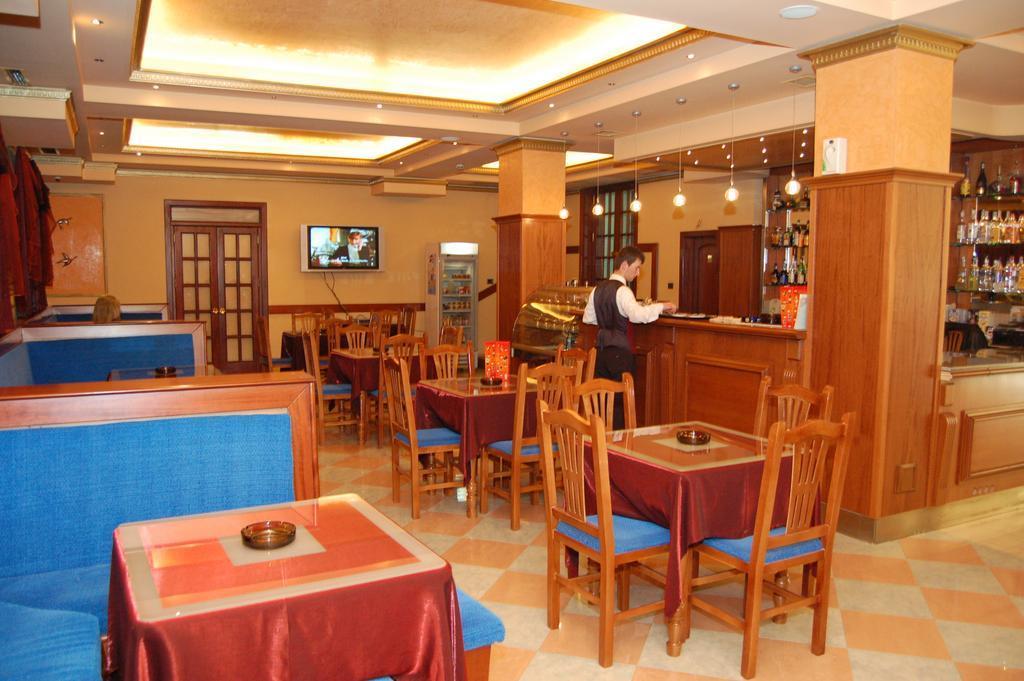 Elysee Hotel