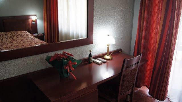 Elysee 4* Tirana