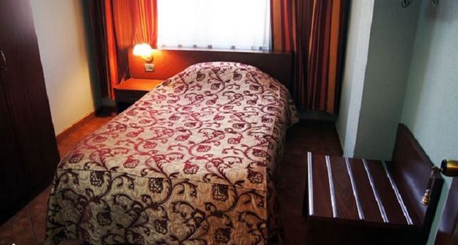 Elysee Tirana